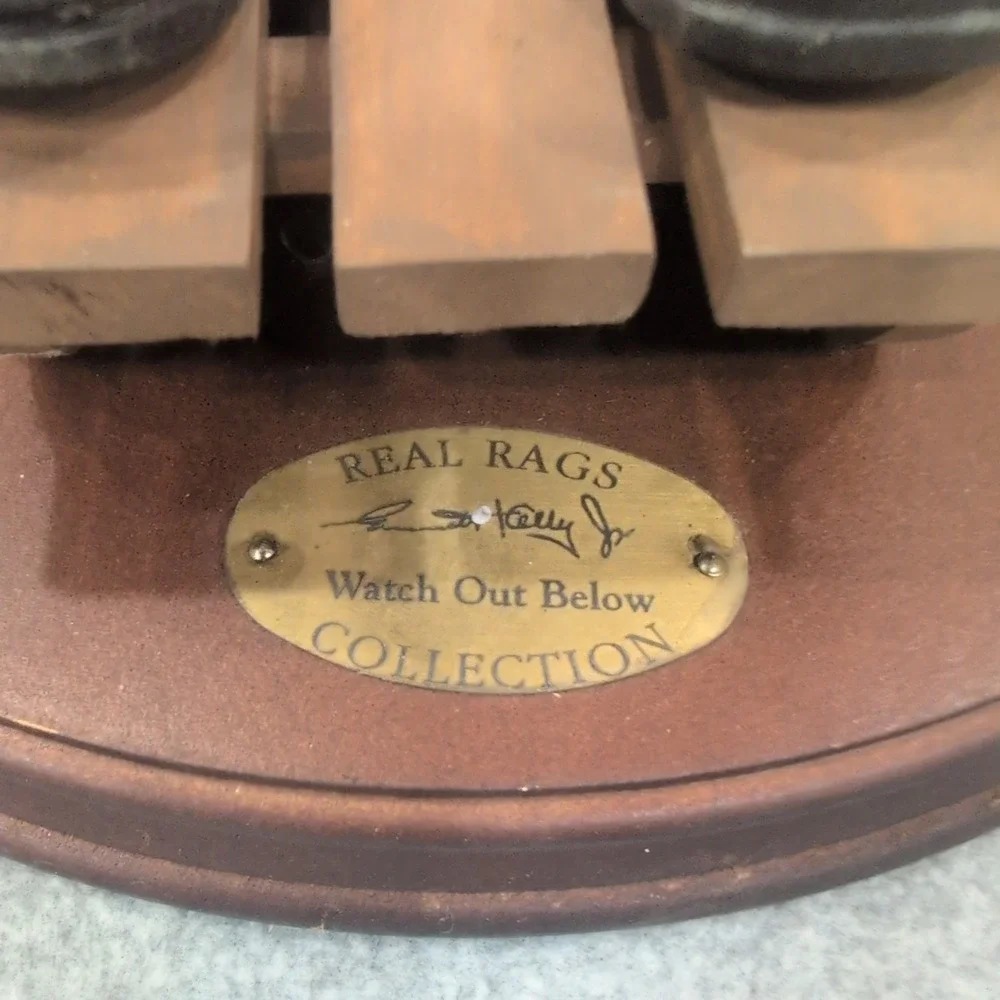 Emmett Kelly Jr‎ REAL RAGS Watch Out Below Collection  Clown Christmas Figurine - Picture 2 of 12